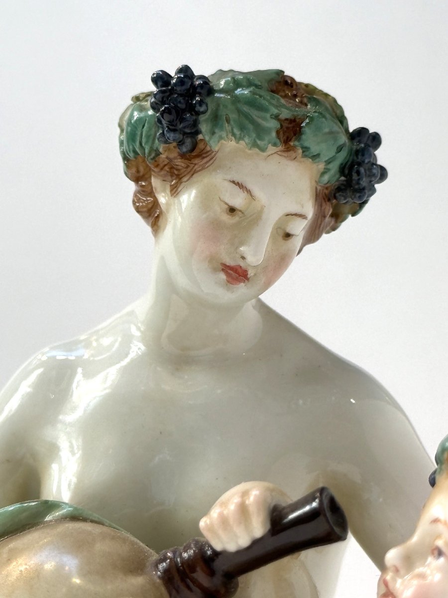 KPM Berlin – Bacchante avec putto – Exposition universelle de Bruxelles 1910-photo-3