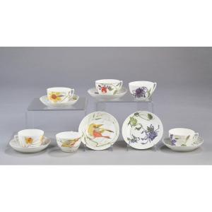 Couvert : Six Tasses Et Six Soucoupes En Porcelaine Coquille d'œuf