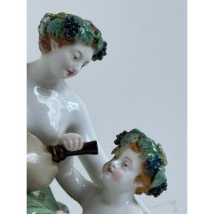 KPM Berlin – Bacchante avec putto – Exposition universelle de Bruxelles 1910
