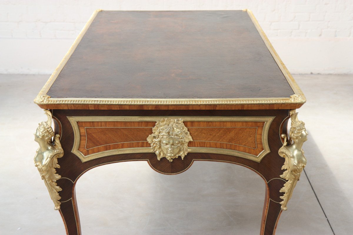 Exceptional Double-sided Inlaid Flat Desk -photo-1