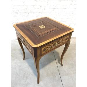 Charming Small Game Table In Wood Veneer