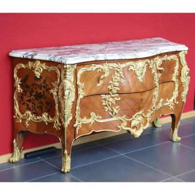 Importante Commode Louis XV, Modele De Charles Cressent