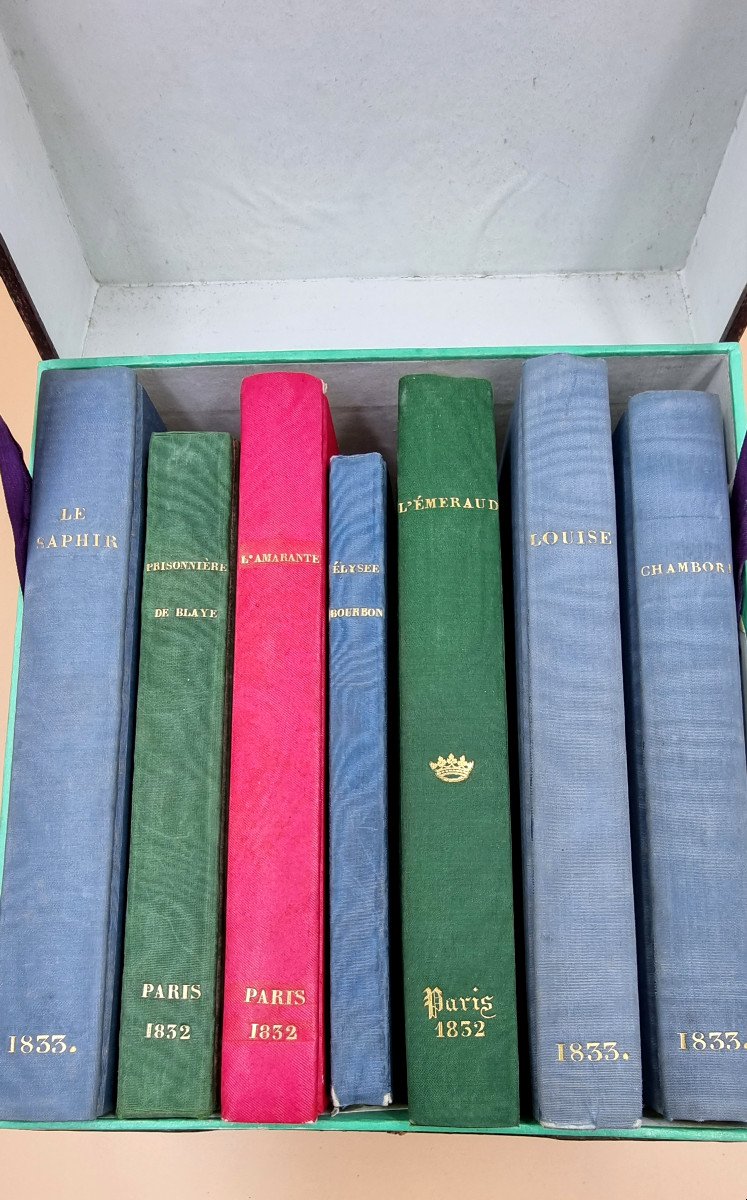Leather Box 7 Books Romantic Roman Young Girls Restoration Louis Philippe-photo-1