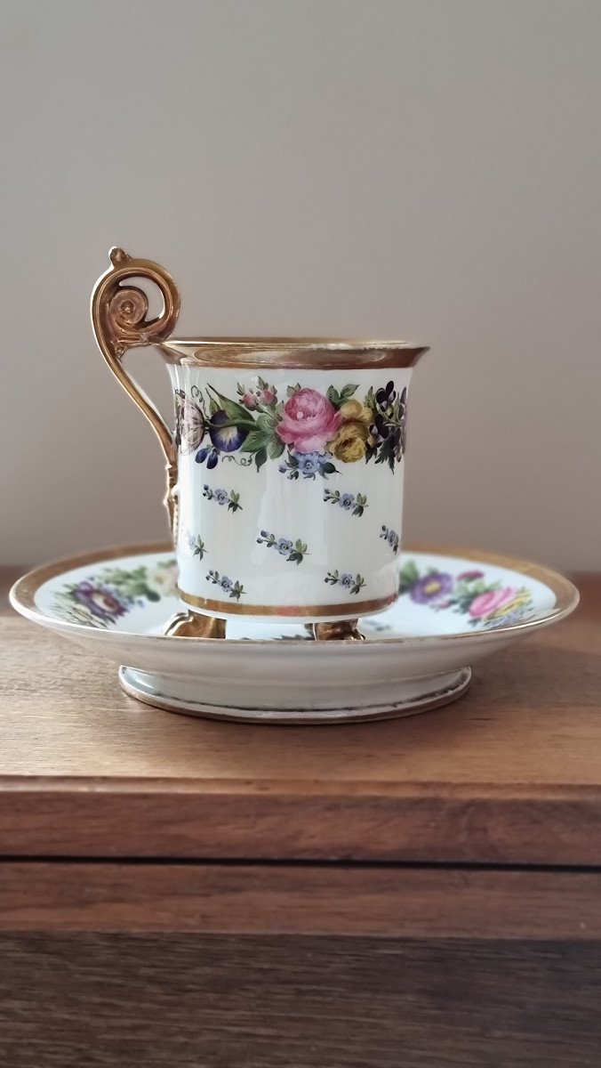 Paris Porcelain Cup And Saucer Restoration Period - Bouquet Of Pink Flowers-photo-2
