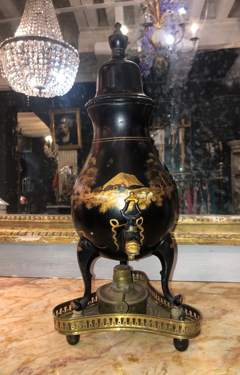 Samovar En Tôle Peinte 