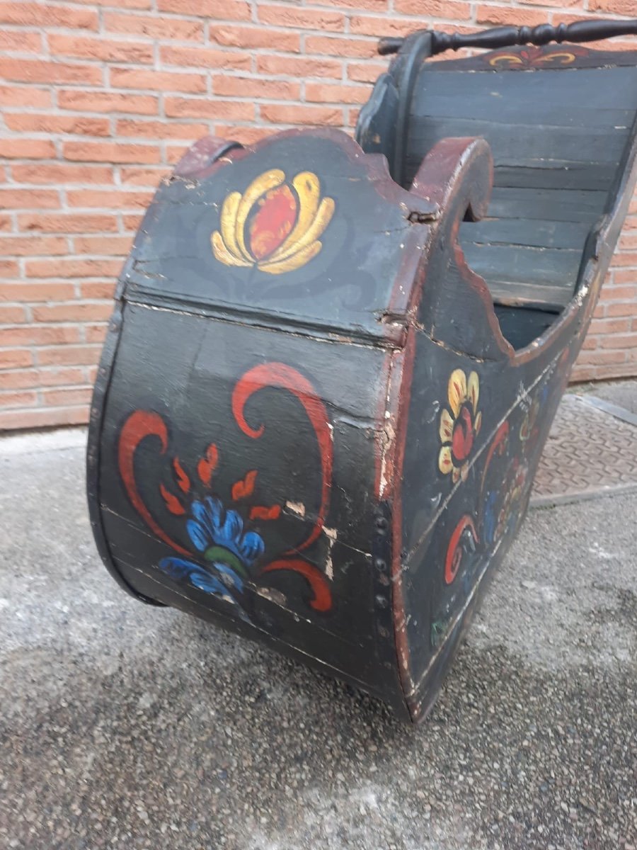 Painted Wooden Sled-photo-8