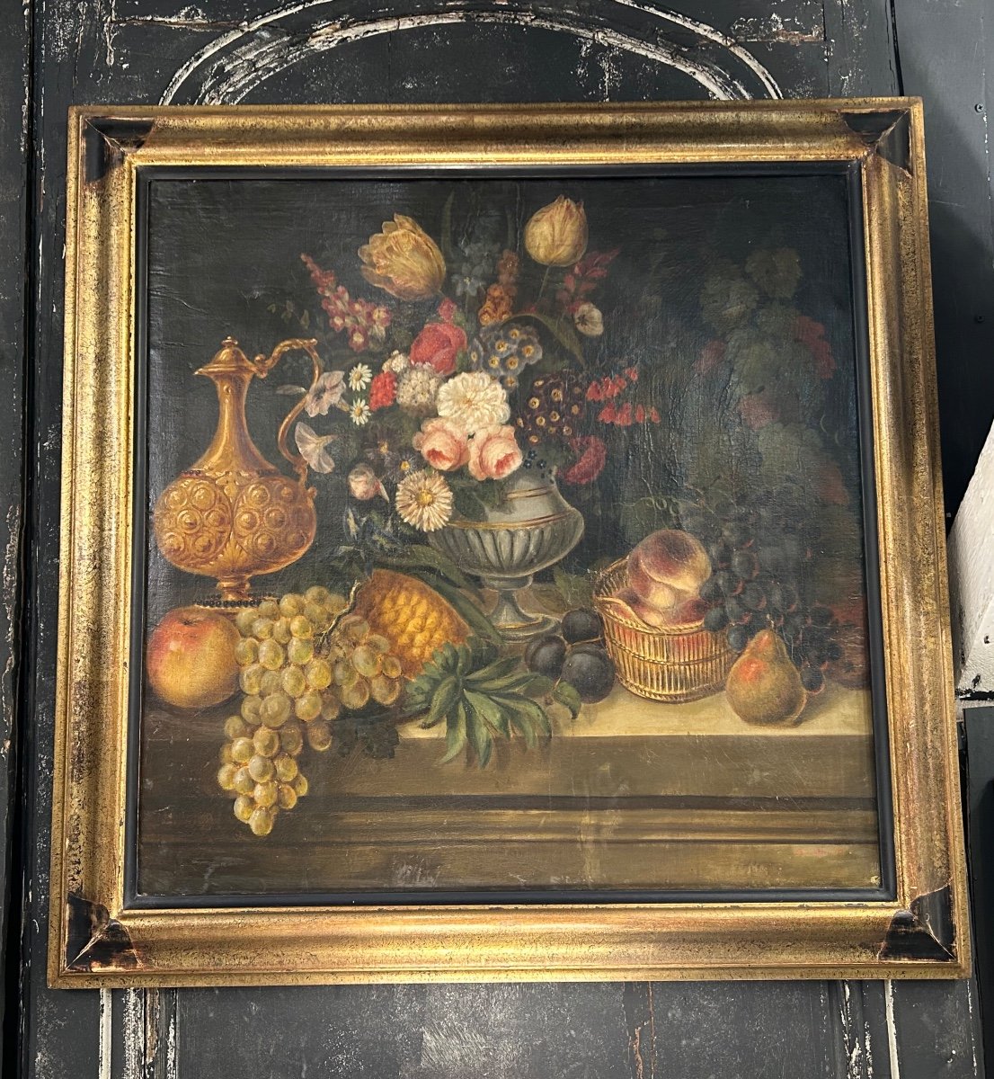 Tableau Nature Morte Au Bouquet De Fleurs ,aiguière Et Fruits