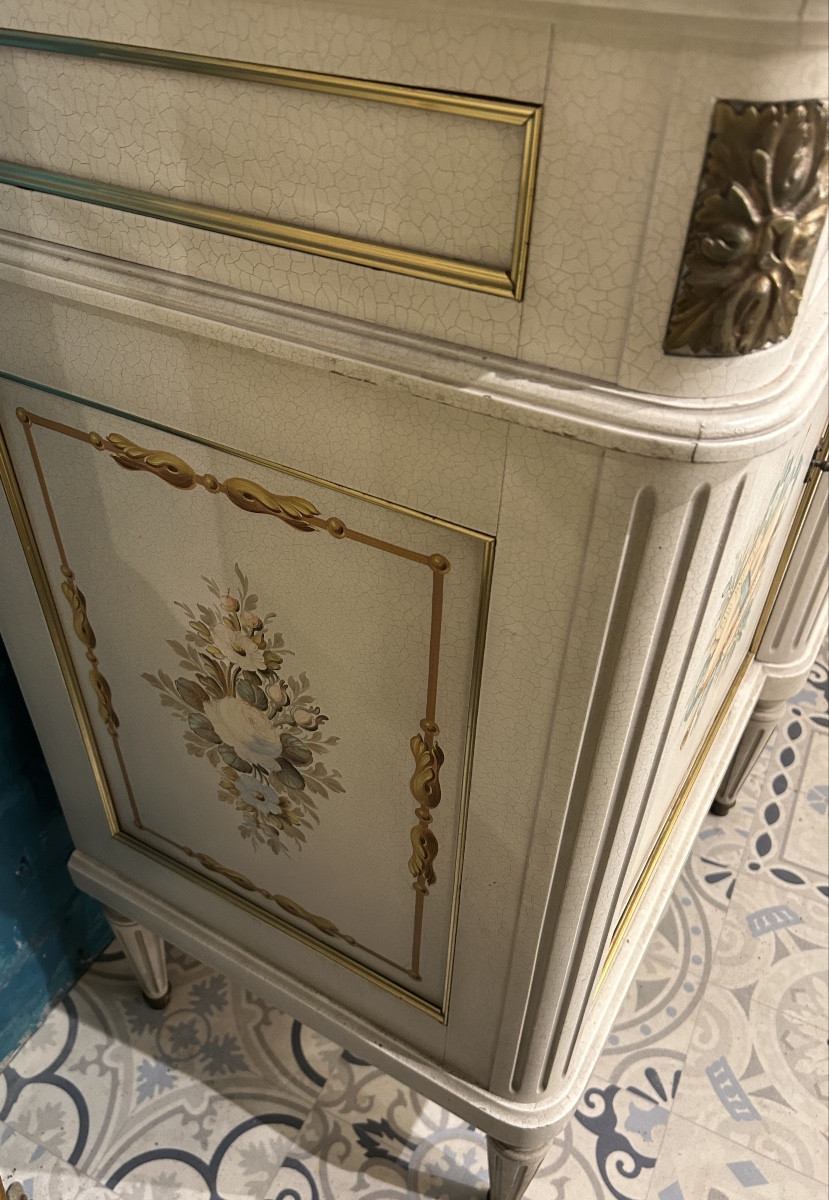Enfilade De Style Louis XVI Patiné Aux Instruments De Musique -photo-2