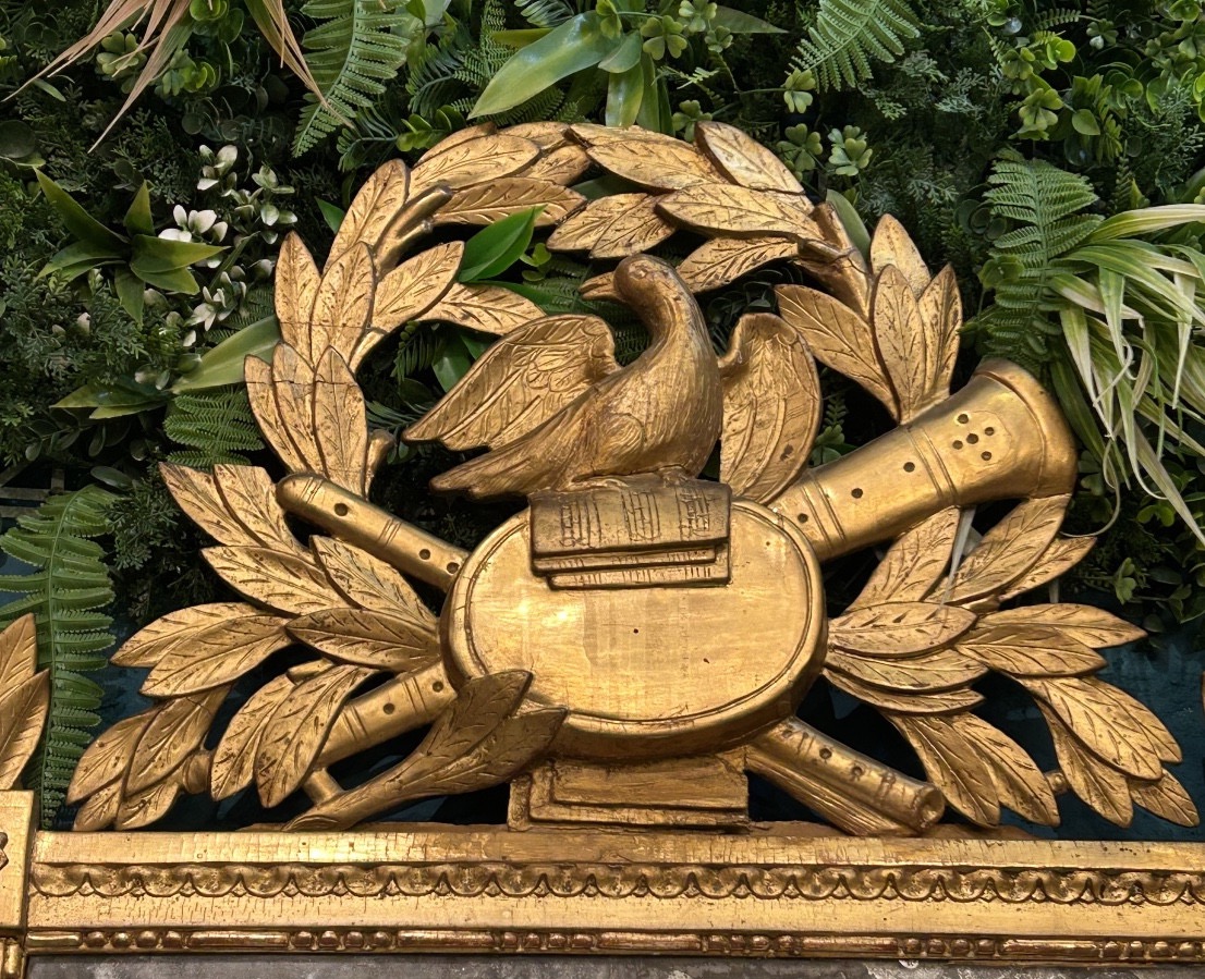 Louis XVI Period Pediment Mirror With Musical Attributes -photo-2