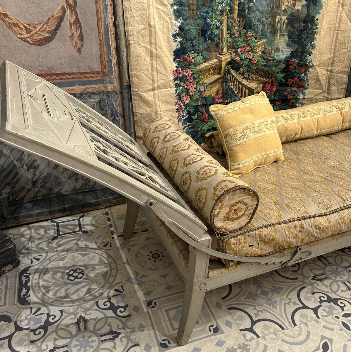 Directoire Period Bench -photo-4