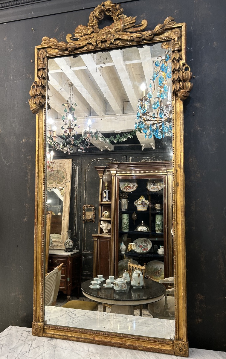 Grand miroir Louis XVI en bois doré époque XVIII siècle 