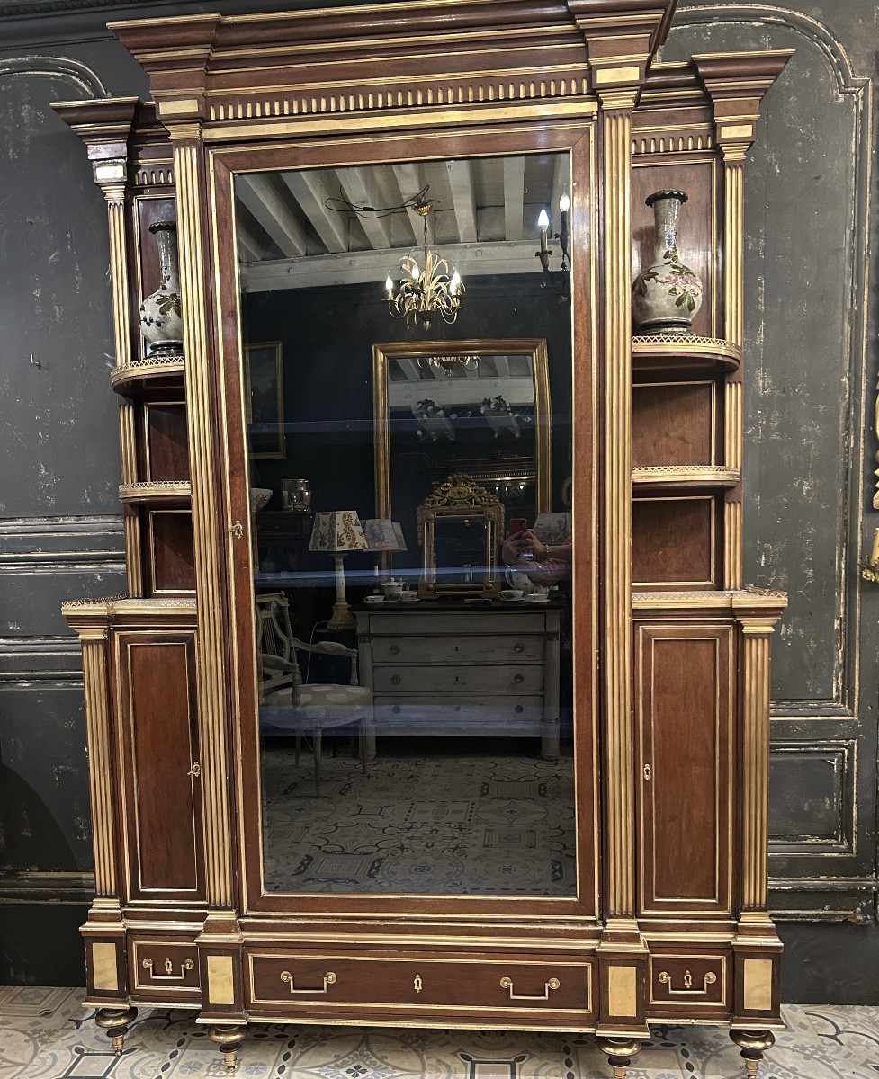 Meuble de présentation en acajou style Louis XVI -photo-2
