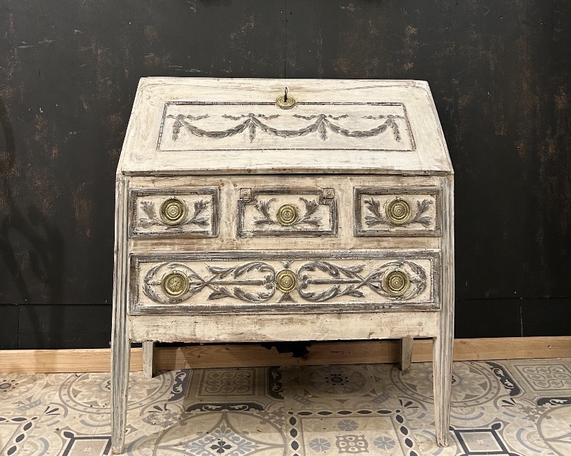 Bureau de pente en bois  patiné Louis XVI