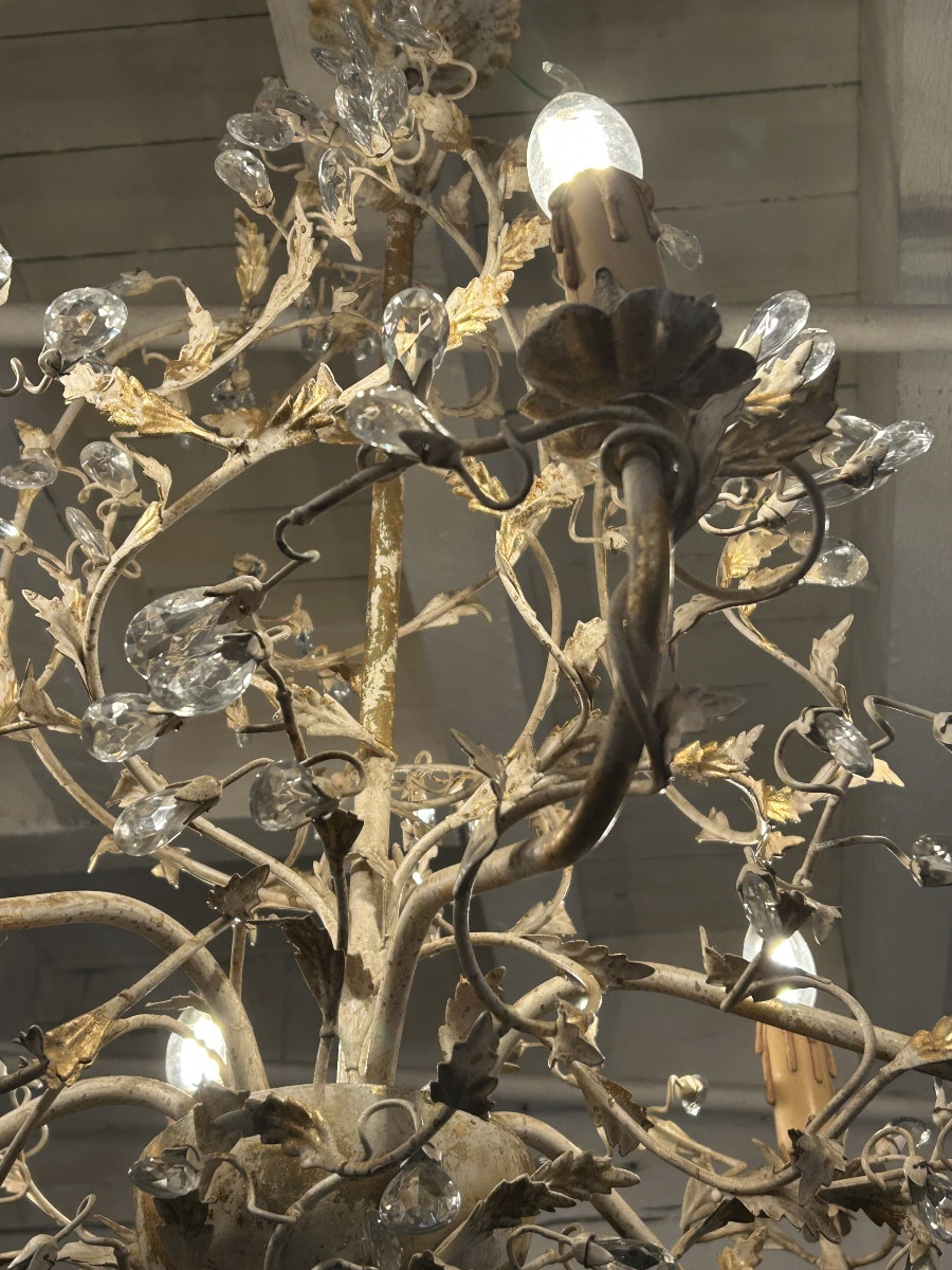 Lustre en tôle peint et doré dans le goût de la maison Bagues -photo-2