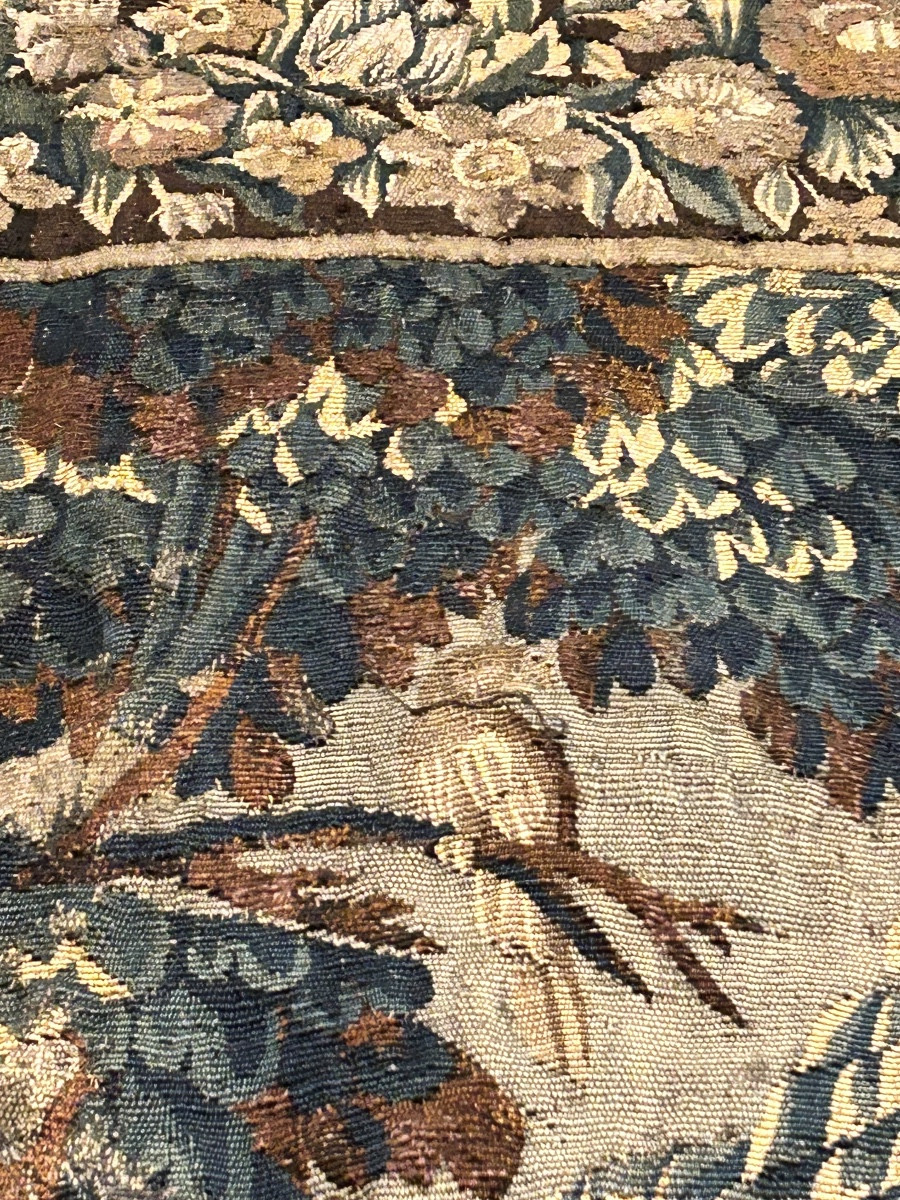 18th-century Flemish Tapestry -photo-3