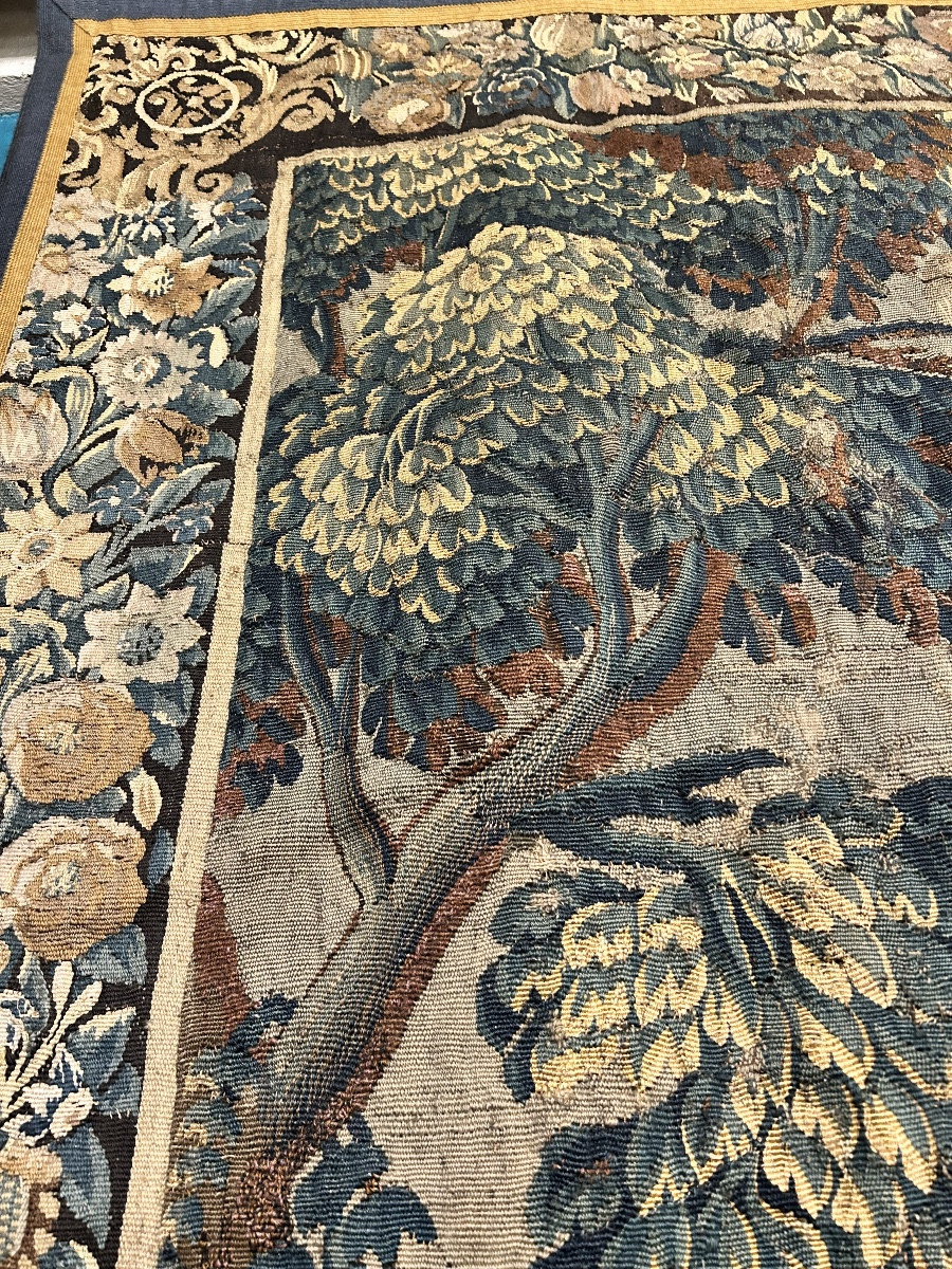 18th-century Flemish Tapestry -photo-2