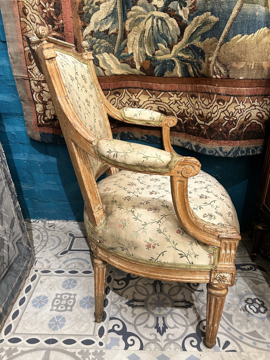 Louis XVI Cabriolet Armchair -photo-2