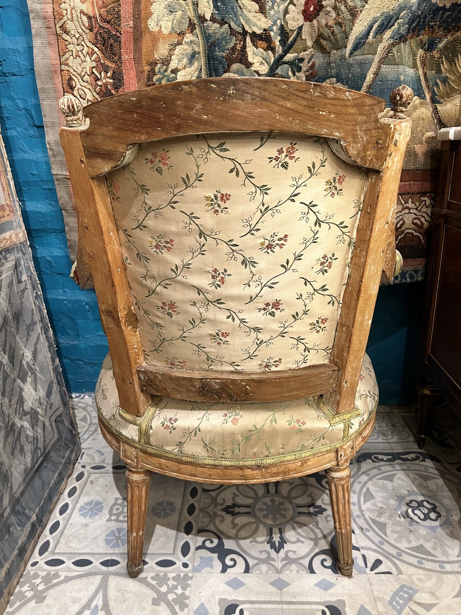 Louis XVI Cabriolet Armchair -photo-5
