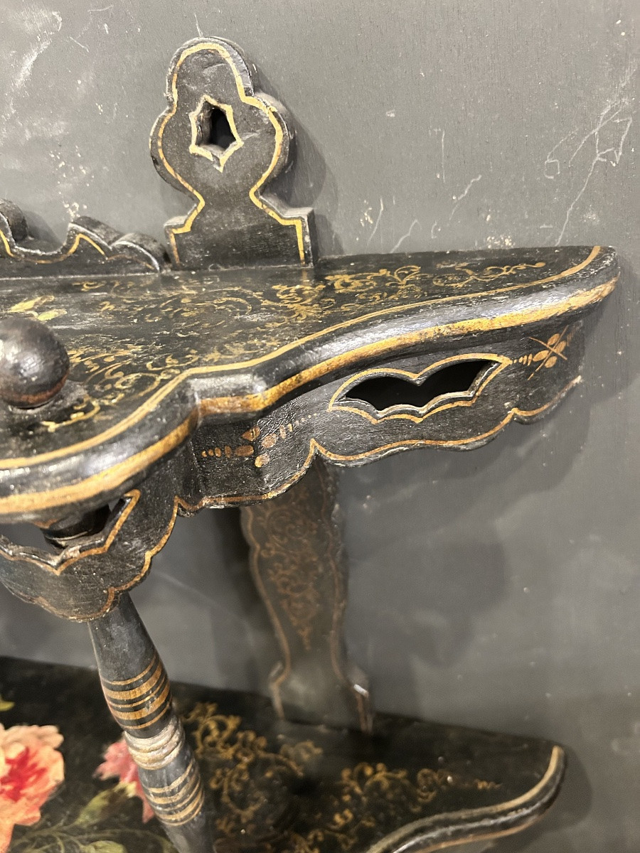 Napoleon III Wall Shelf In Lacquered Wood With Painted Decoration -photo-3
