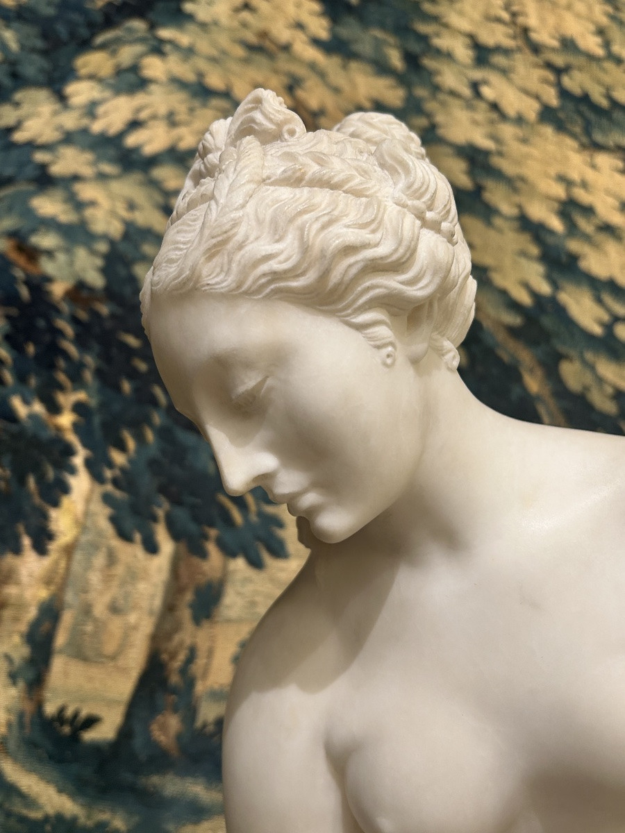 La baigneuse dite Vénus sortant du bain en marbre blanc -photo-3