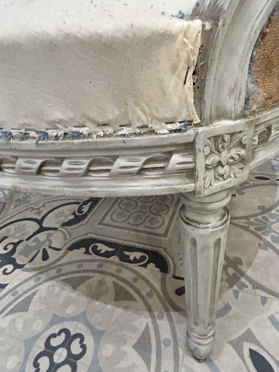 Paire de fauteuils corbeille style Louis XVI-photo-7