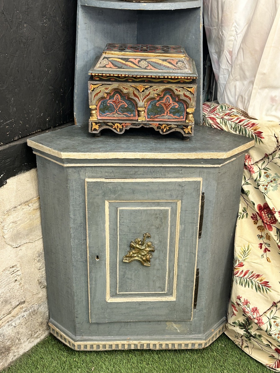 Louis XVI Rechambered Wood Corner Cabinet-photo-7