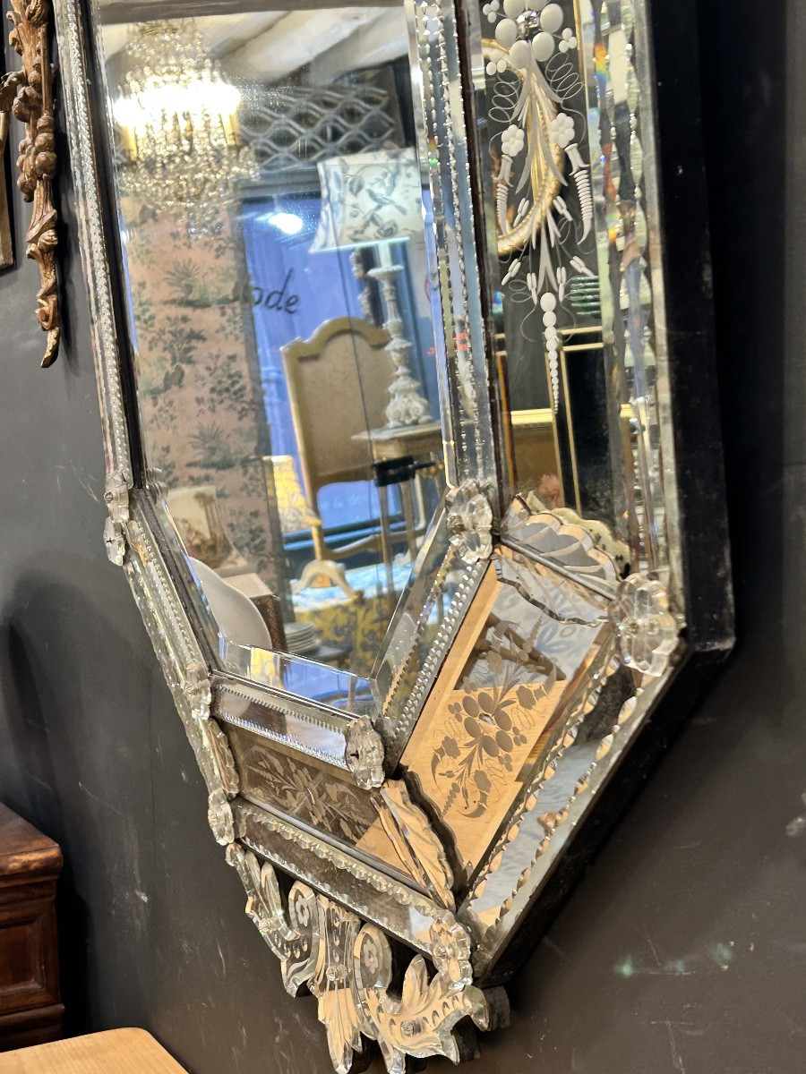 Large Venetian Mirror From The 19th Century-photo-1
