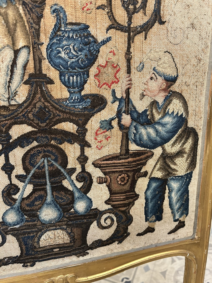 Pair Of Louis XV Style Tapestry Light Screens-photo-2