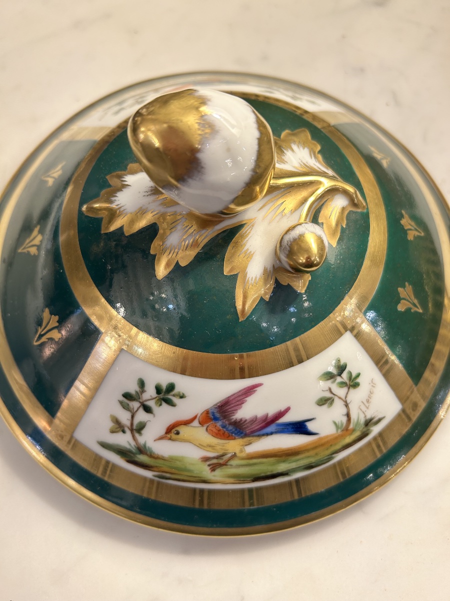 Soup Tureen And Its Frame In Porcelain Of Paris-photo-4
