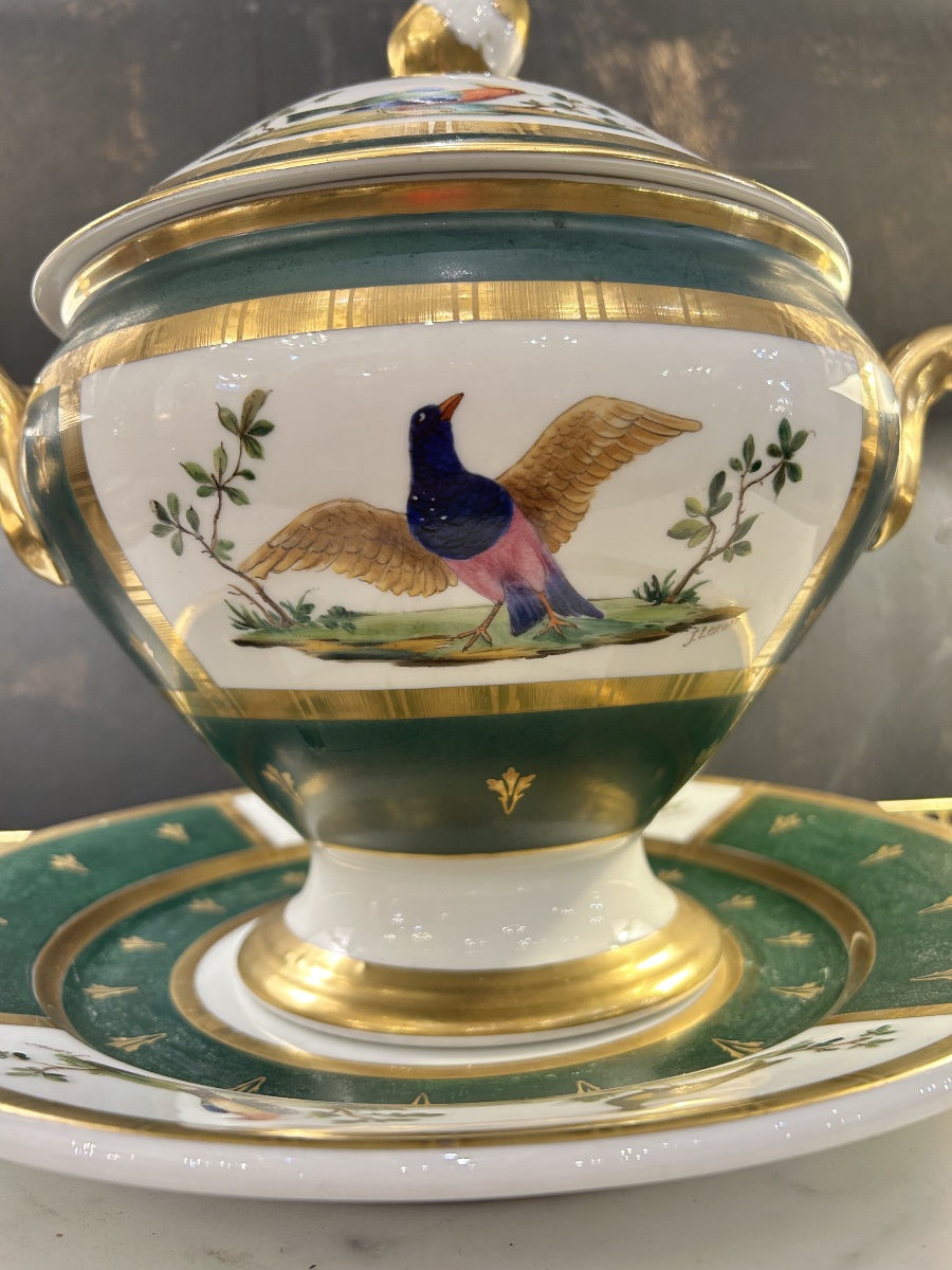 Soup Tureen And Its Frame In Porcelain Of Paris-photo-2
