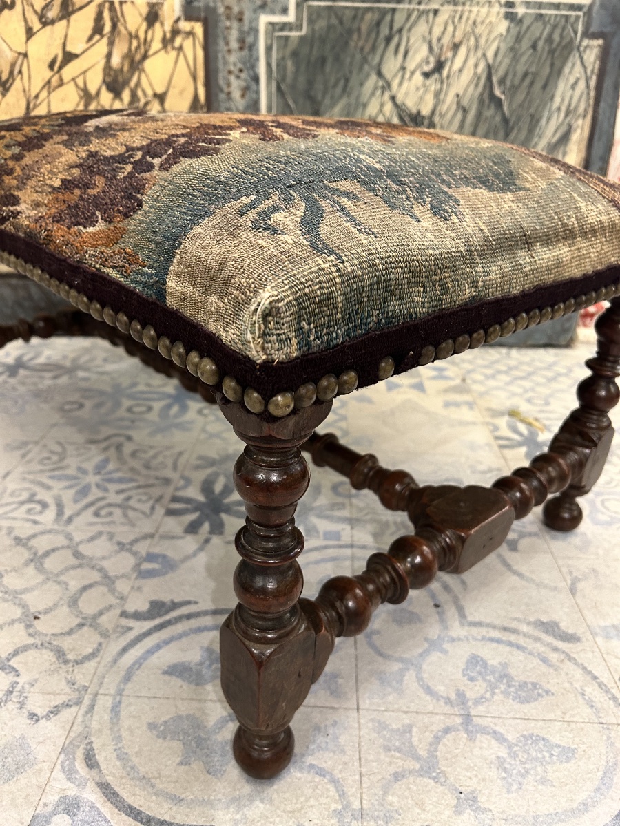 Large tabouret Louis XIII tapisserie Aubusson -photo-2