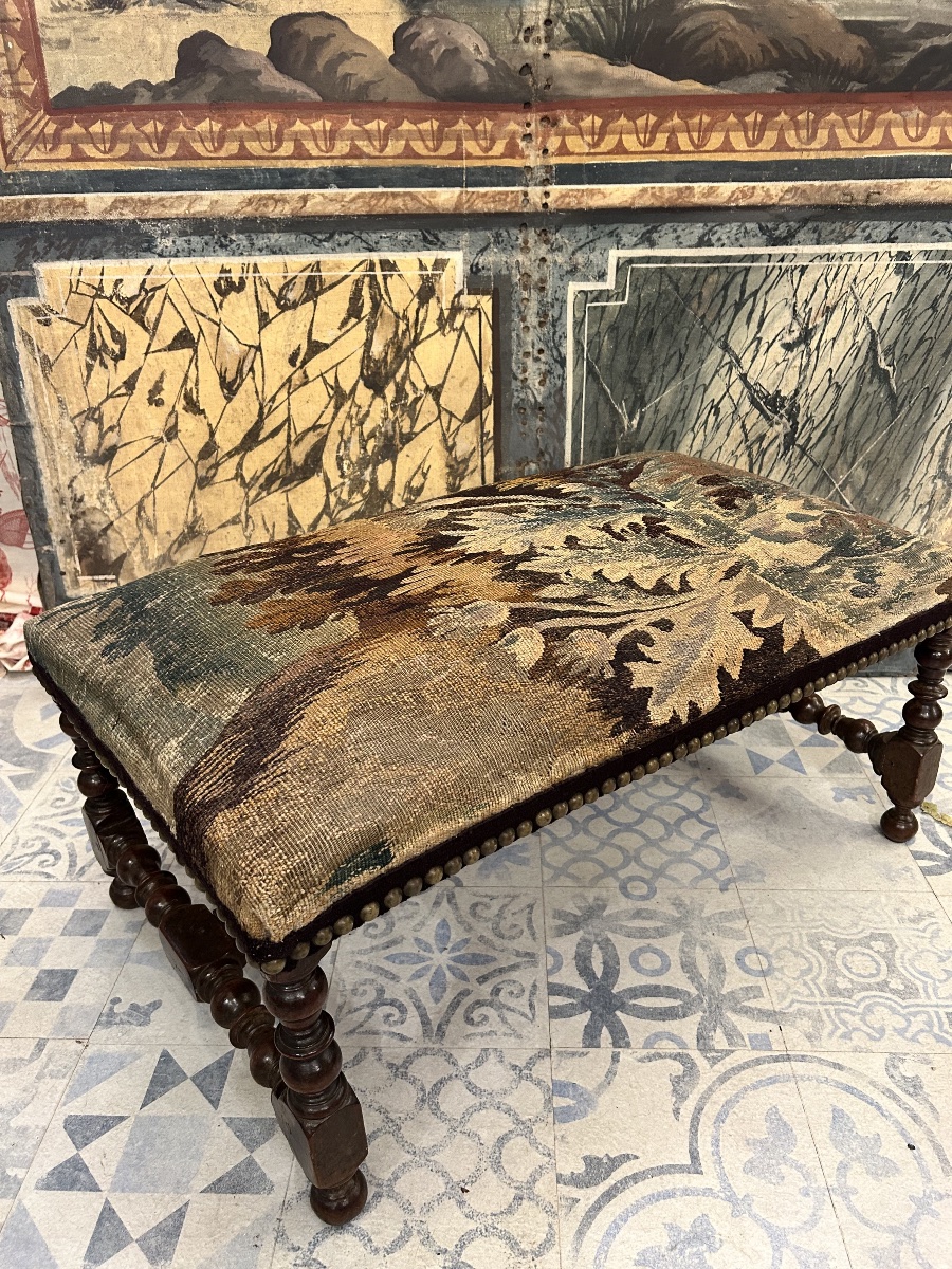 Large tabouret Louis XIII tapisserie Aubusson -photo-2