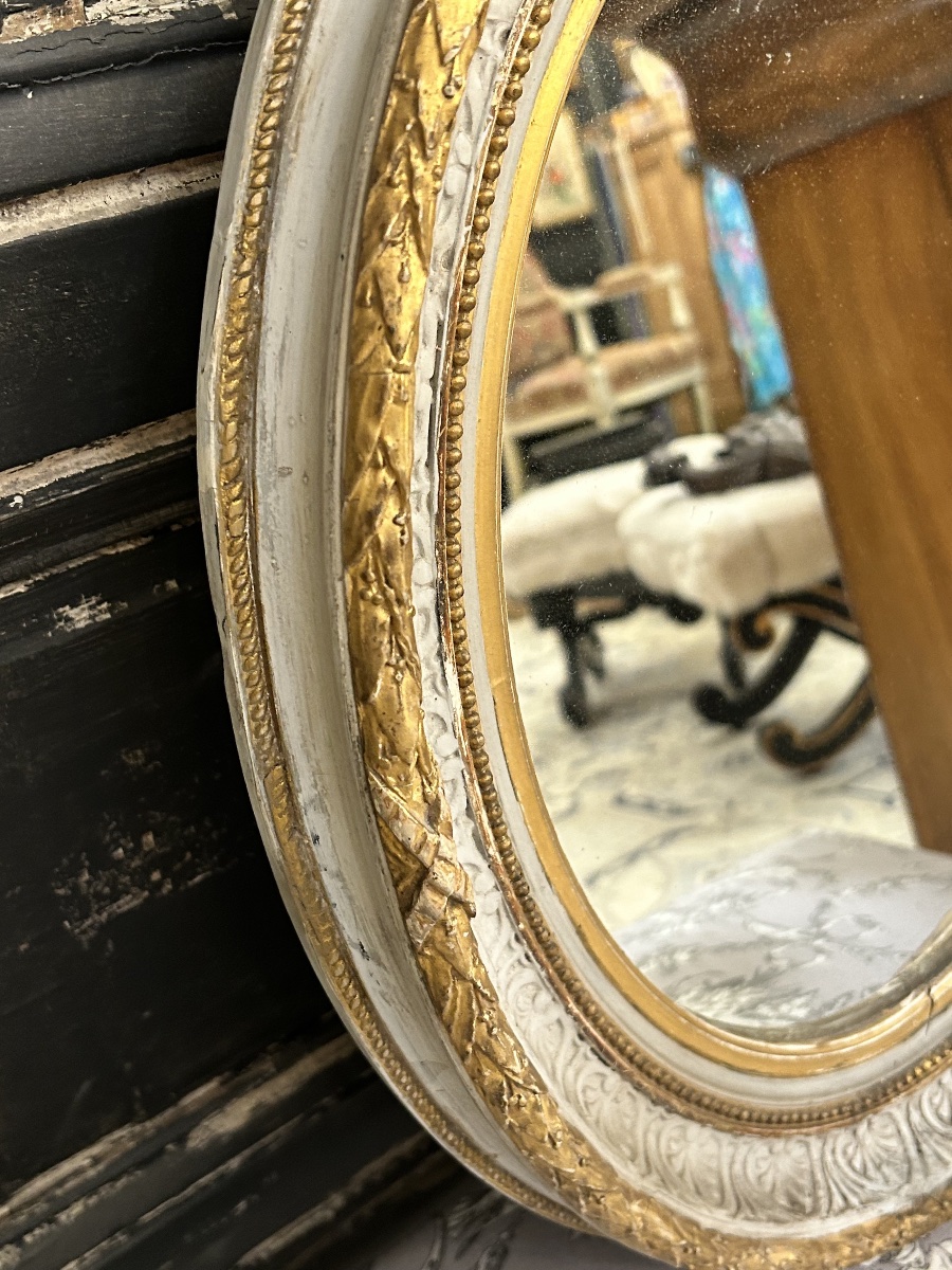 Pair Of Oval Openwork Mirrors Made Of Polychrome Stuccoed Wood -photo-1