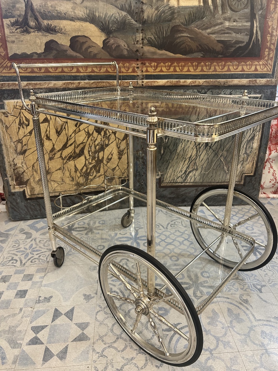 Rolling Table In The Bagués Style