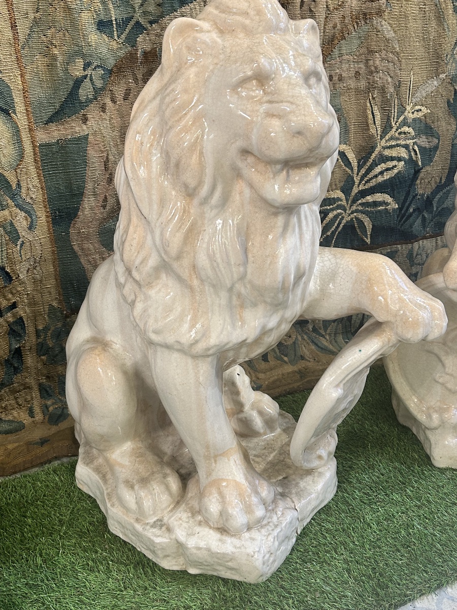 Pair Of Glazed Terracotta Lions -photo-7