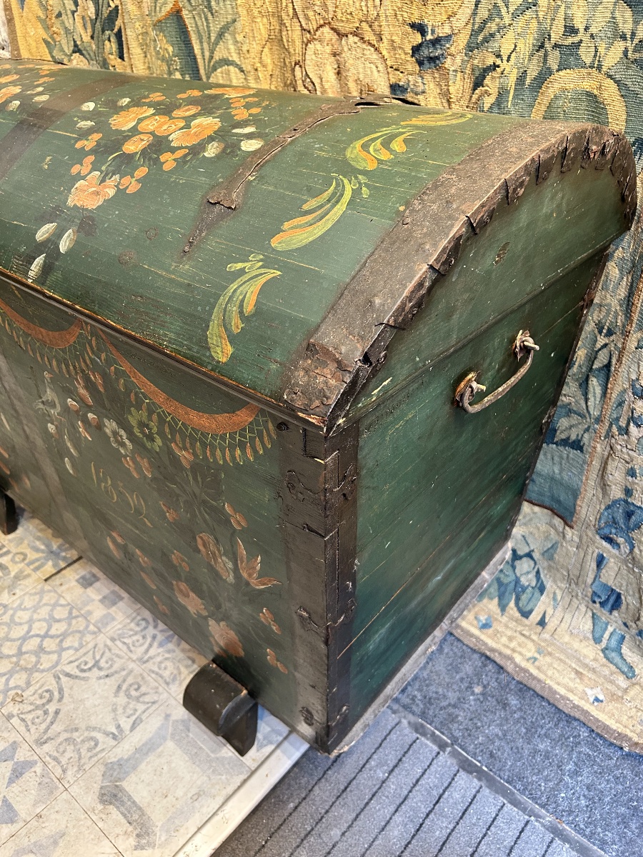 Swedish Wedding Chest -photo-2