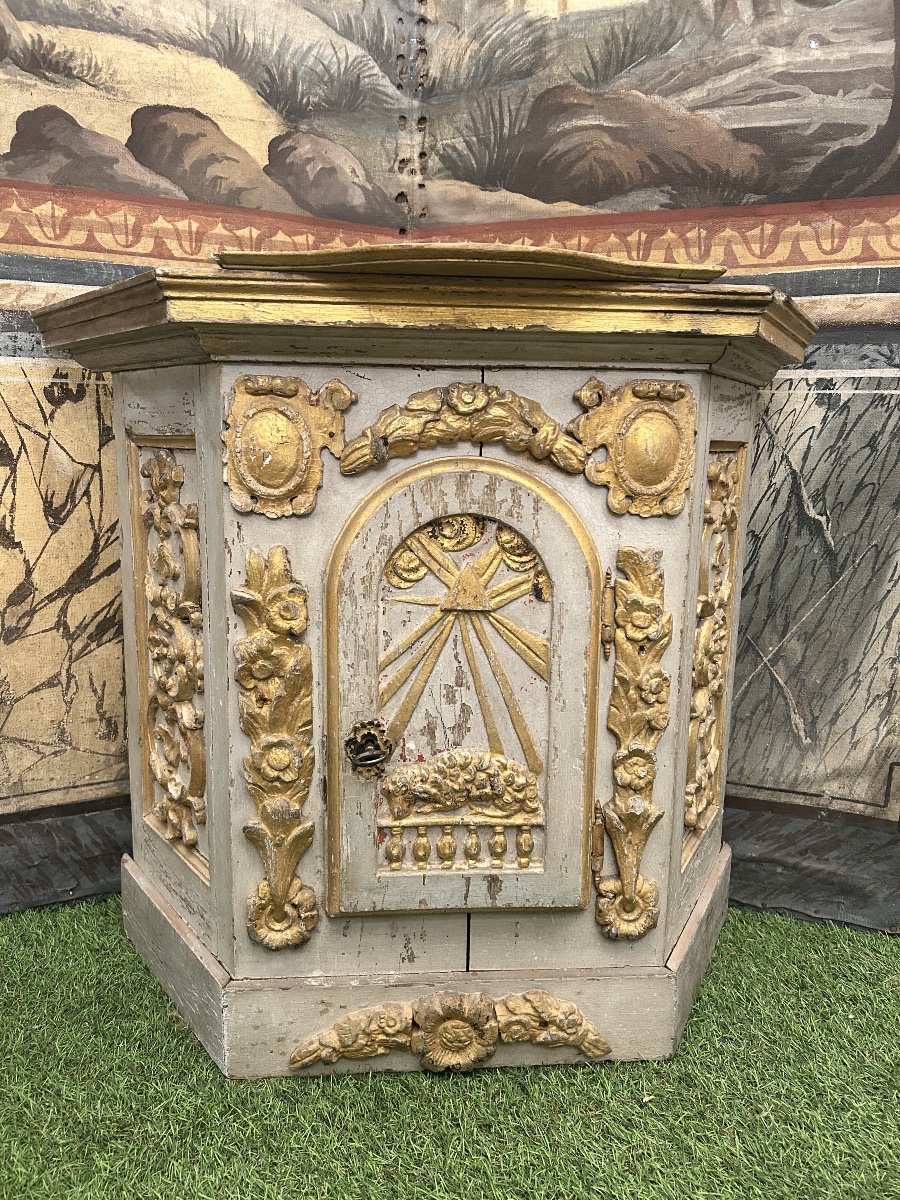 Polychrome Wooden Altar Tabernacle From The Late 17th Century 