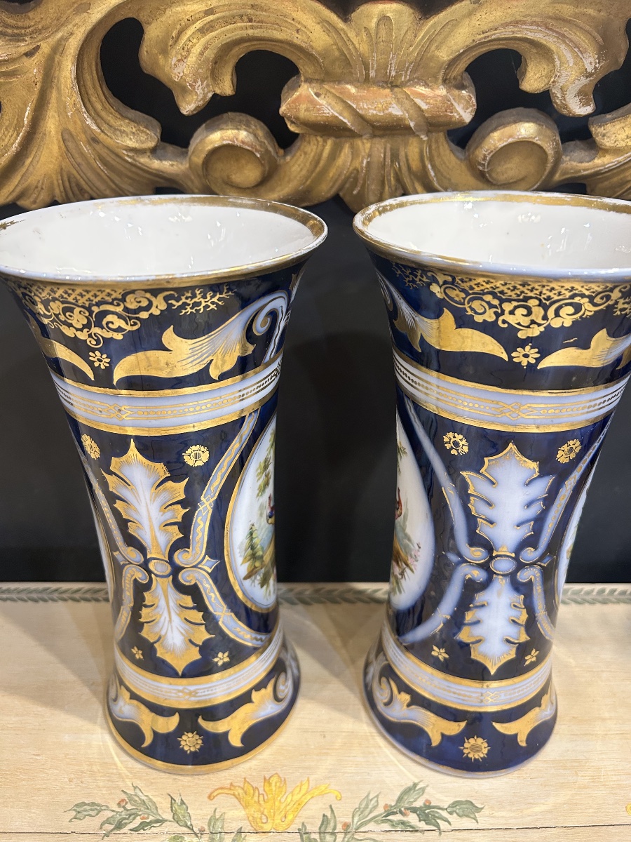 Paire de vases en porcelaine de Bayeux-photo-1