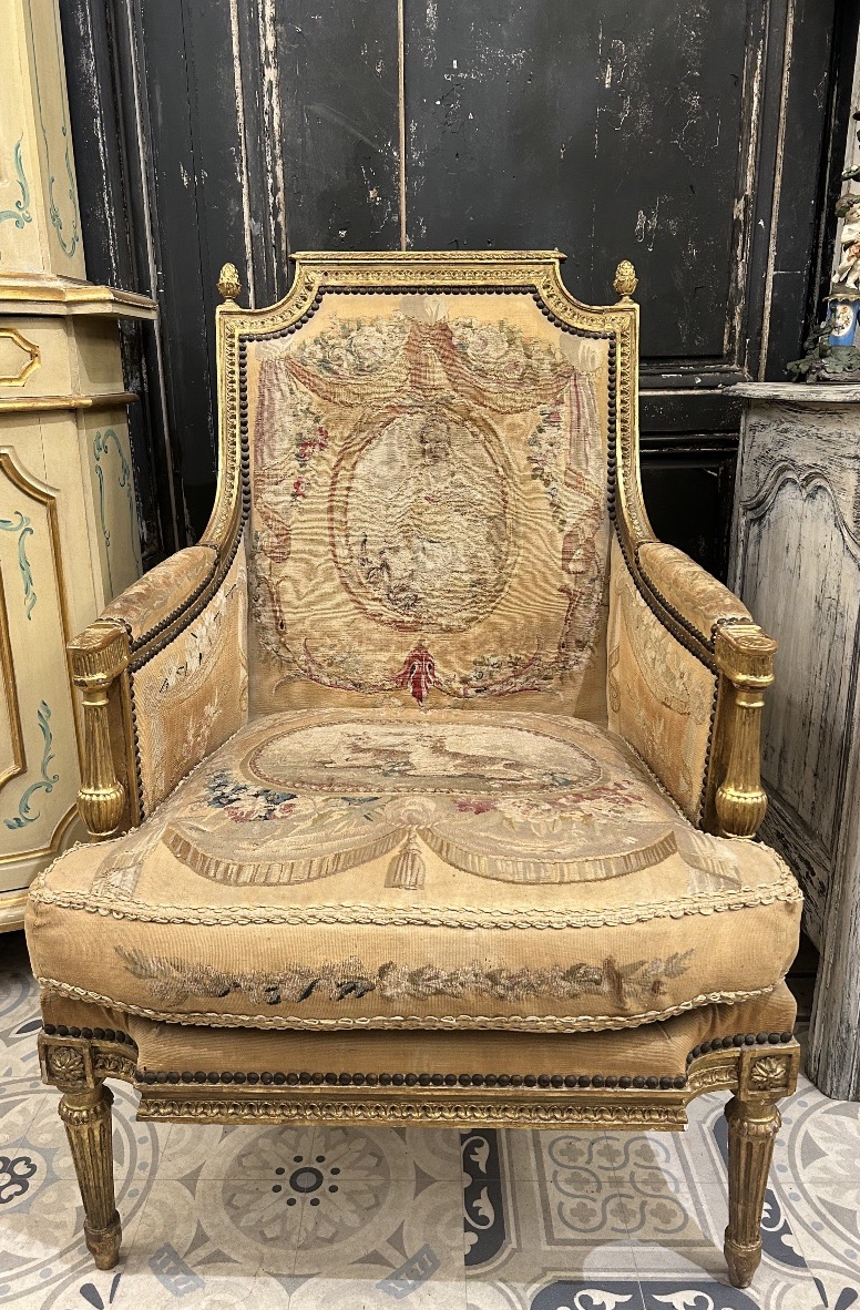 Bergère en bois doré style Louis XVI 