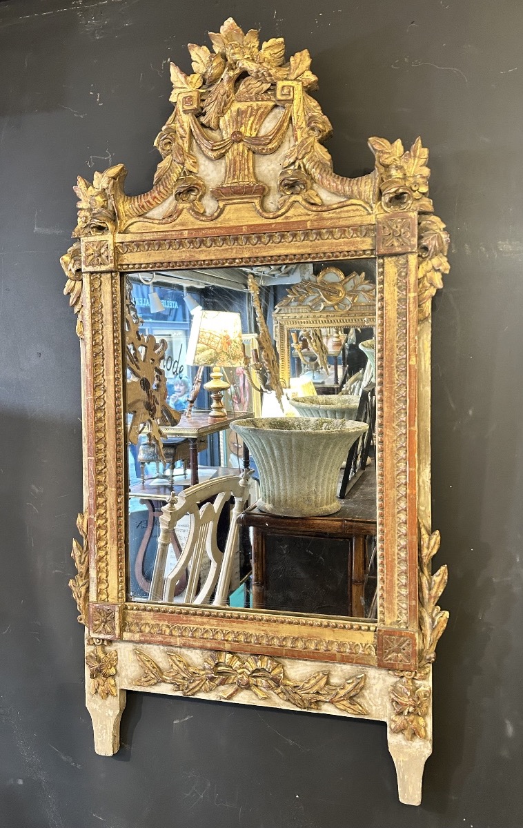 Miroir à fronton Louis XVI 