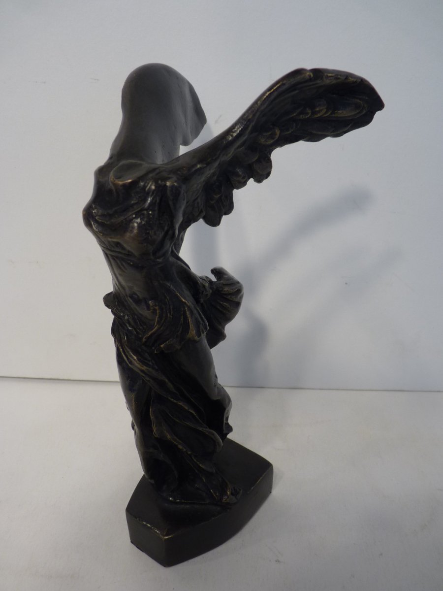 Victoire de Samothrace, Sculpture en Bronze Patiné, 20e Siècle-photo-2