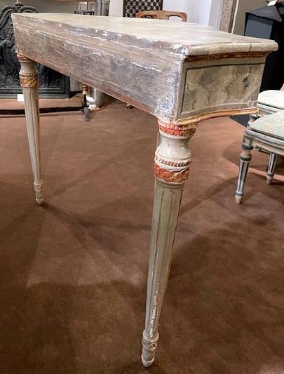 Pair Of Venetian Consoles -photo-4