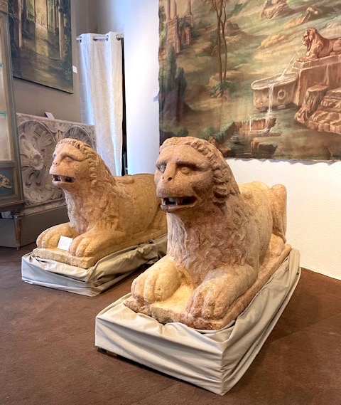 Pair Of Stylophore Marble Lions Late 12th, Early 13th Century-photo-2