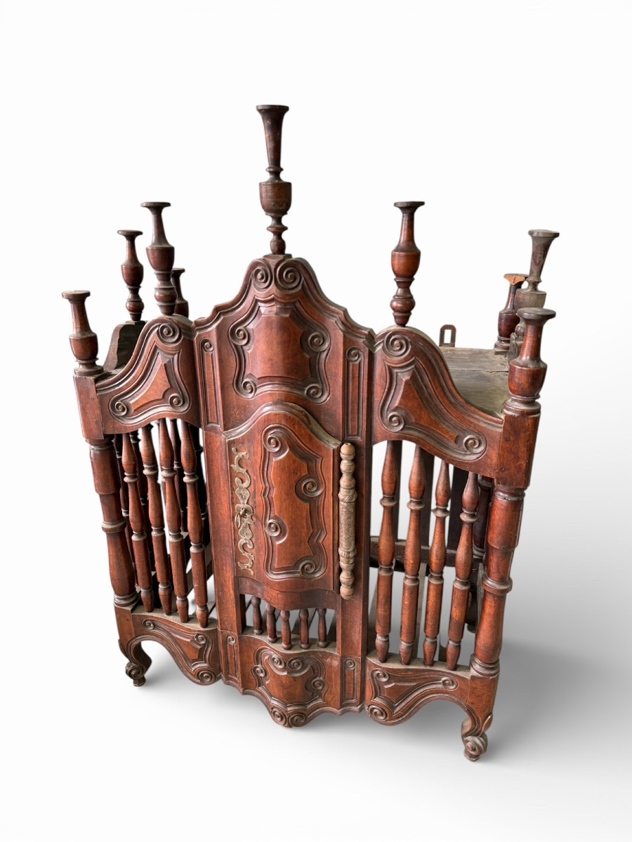 Provençal Walnut Bread Basket, 18th Century-photo-2