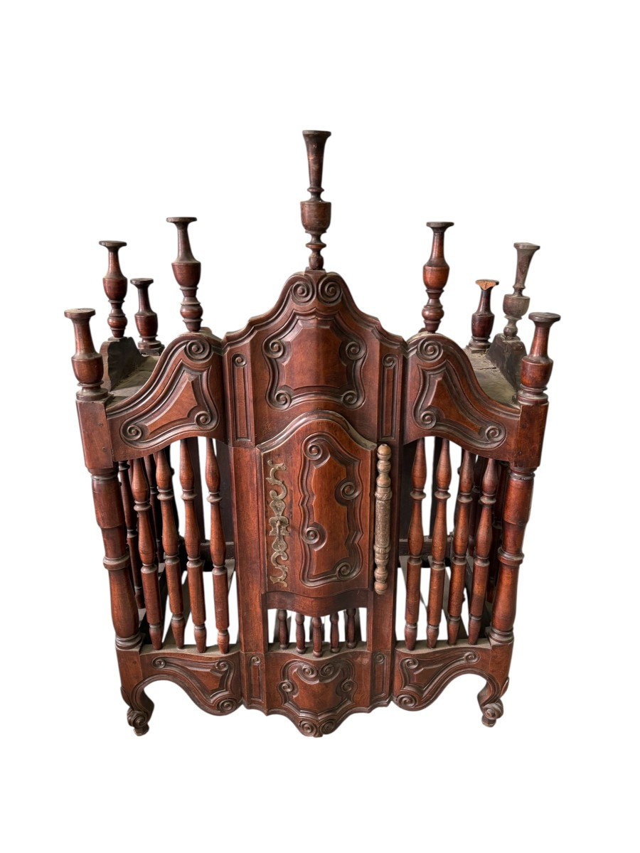 Provençal Walnut Bread Basket, 18th Century