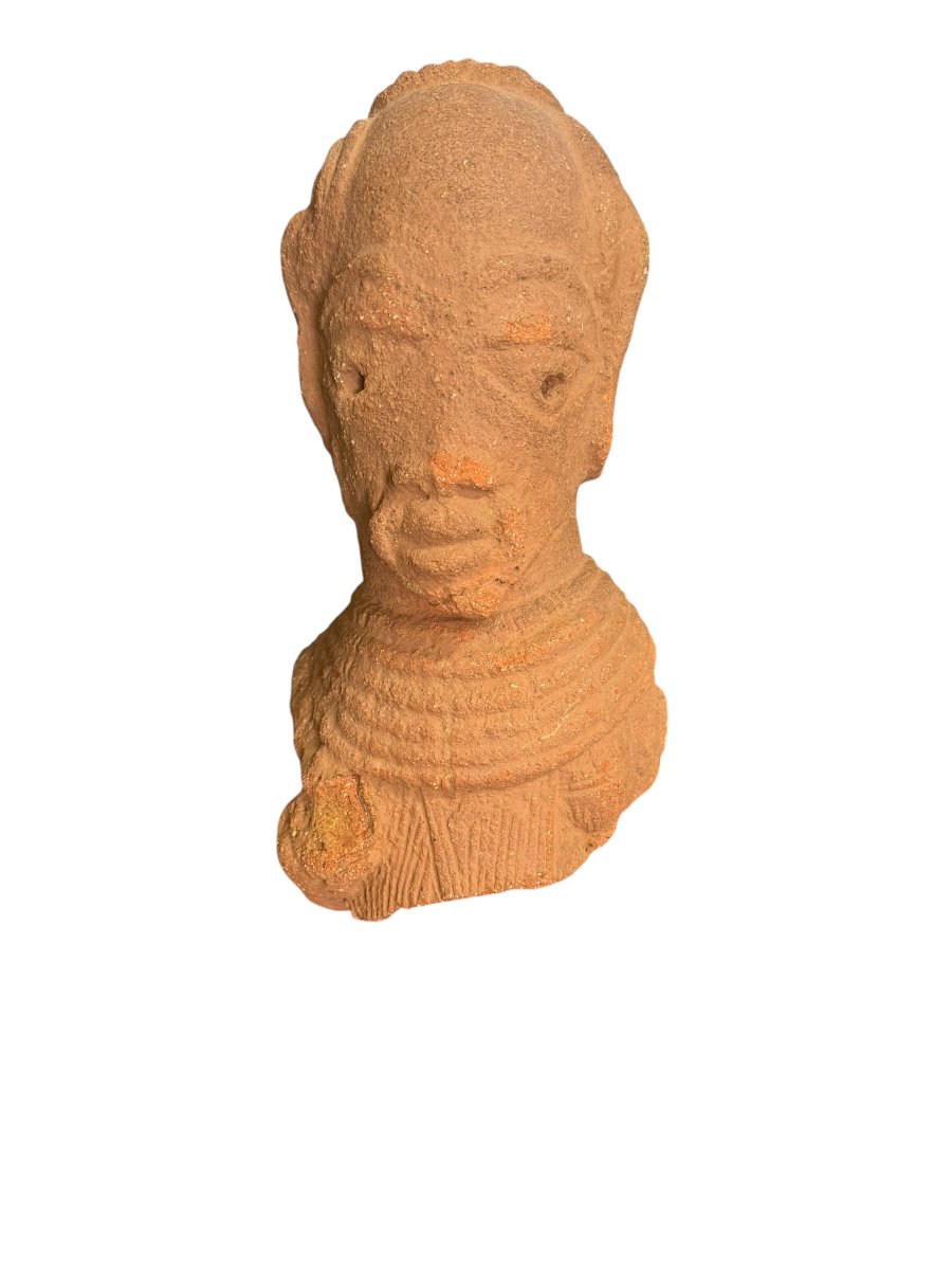 Nok African Head On Base