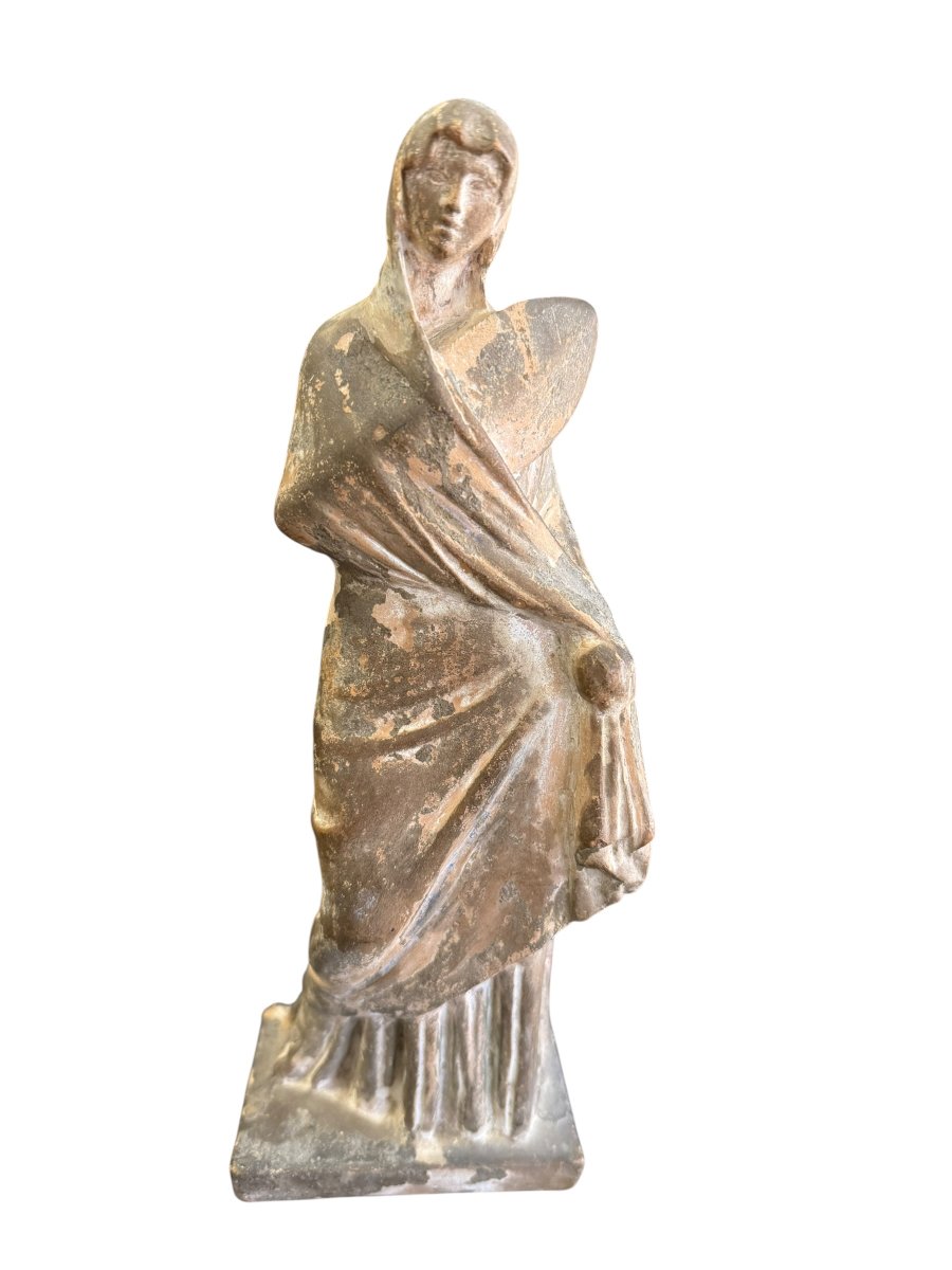 Tanagra Figurine-photo-4