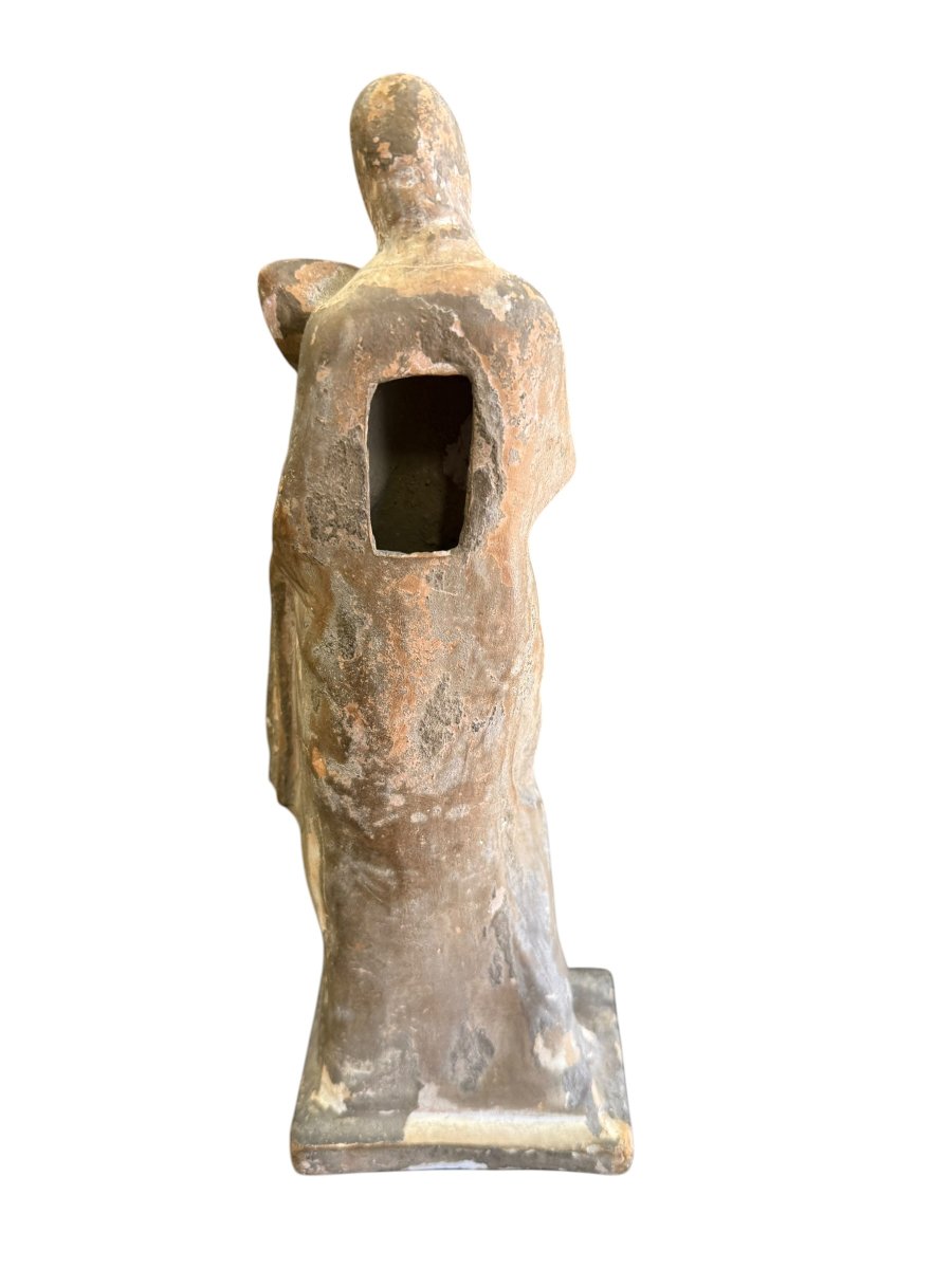 Tanagra Figurine-photo-3