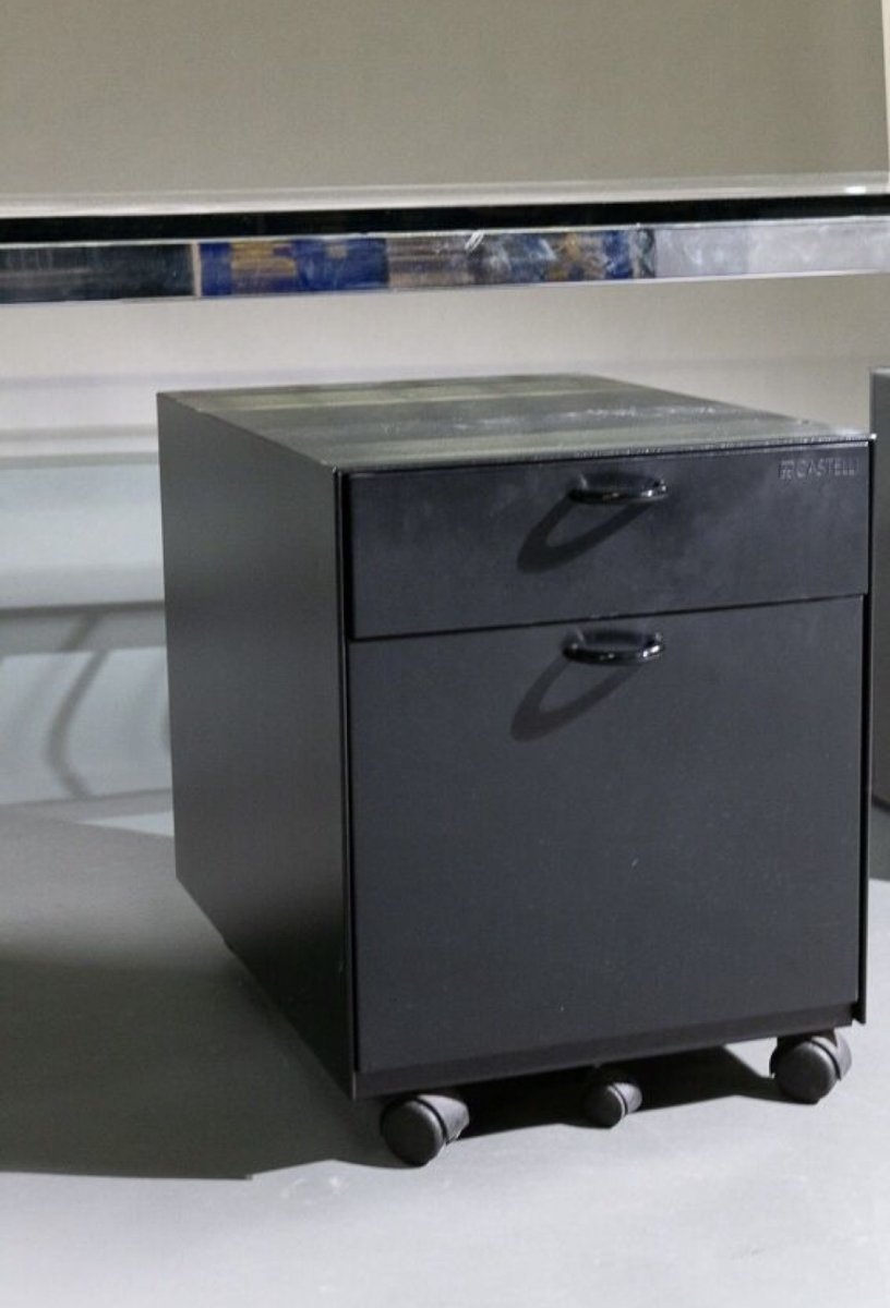 Gae Aulenti Flat Desk-photo-3