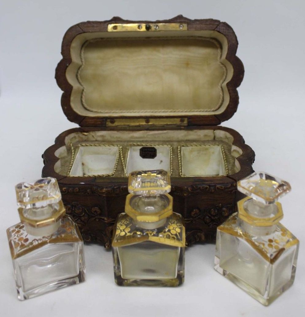 Napoleon III Carved Wood Perfume Box-photo-4